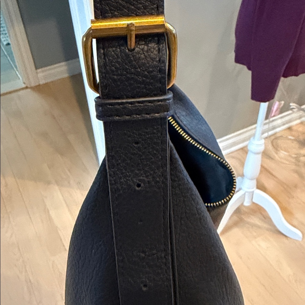 OLD NAVY Hobo Bag - Black - Picture 12 of 12